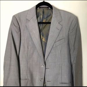 Mens grey suit comes with 2 panths